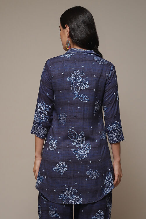 Indigo LIVA Straight Printed Kurta image number 2
