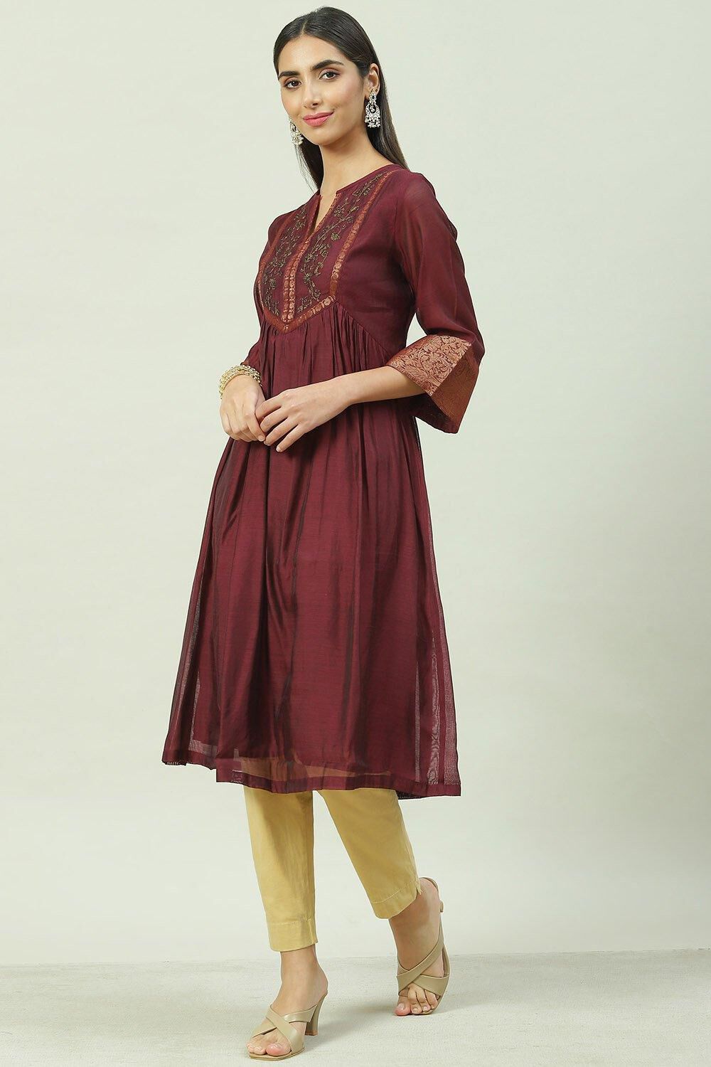 Wine Art Silk A-Line Yarndyed Kurta image number 2
