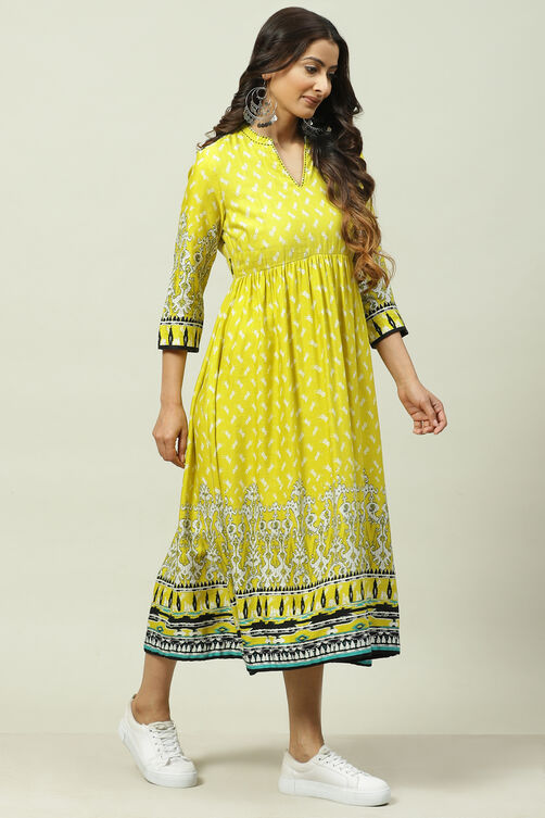 Lemon Cotton Flared Yarndyed Kurta Dress image number 3