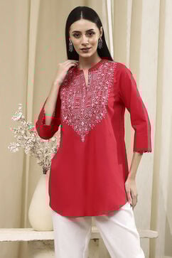 Raspberry Embroidered Straight Short Kurta image number 5