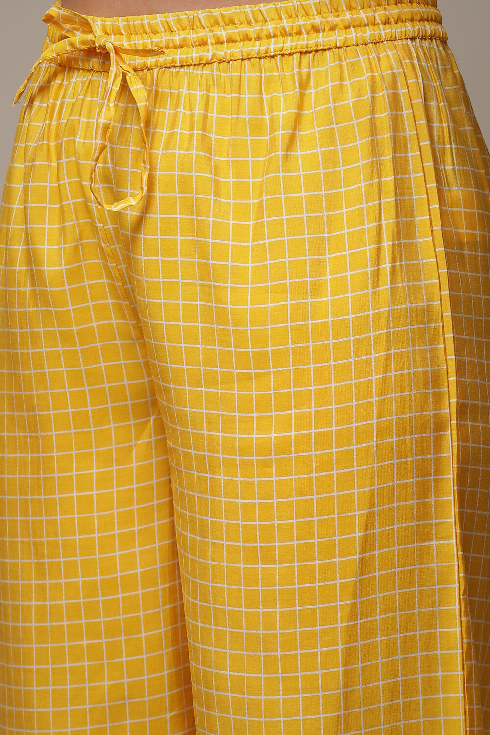 Off White Viscose Straight Printed 2 Piece Set image number 6