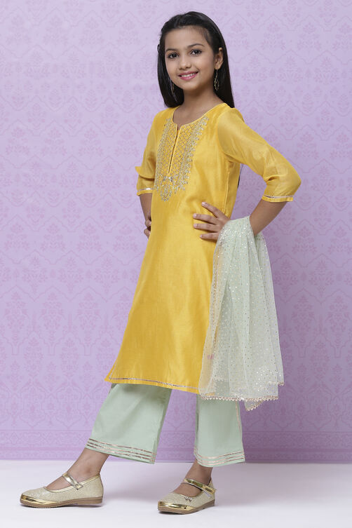 Yellow And Green Poly Cotton Girls Straight Straight Kurta Palazzo Suit Set image number 4