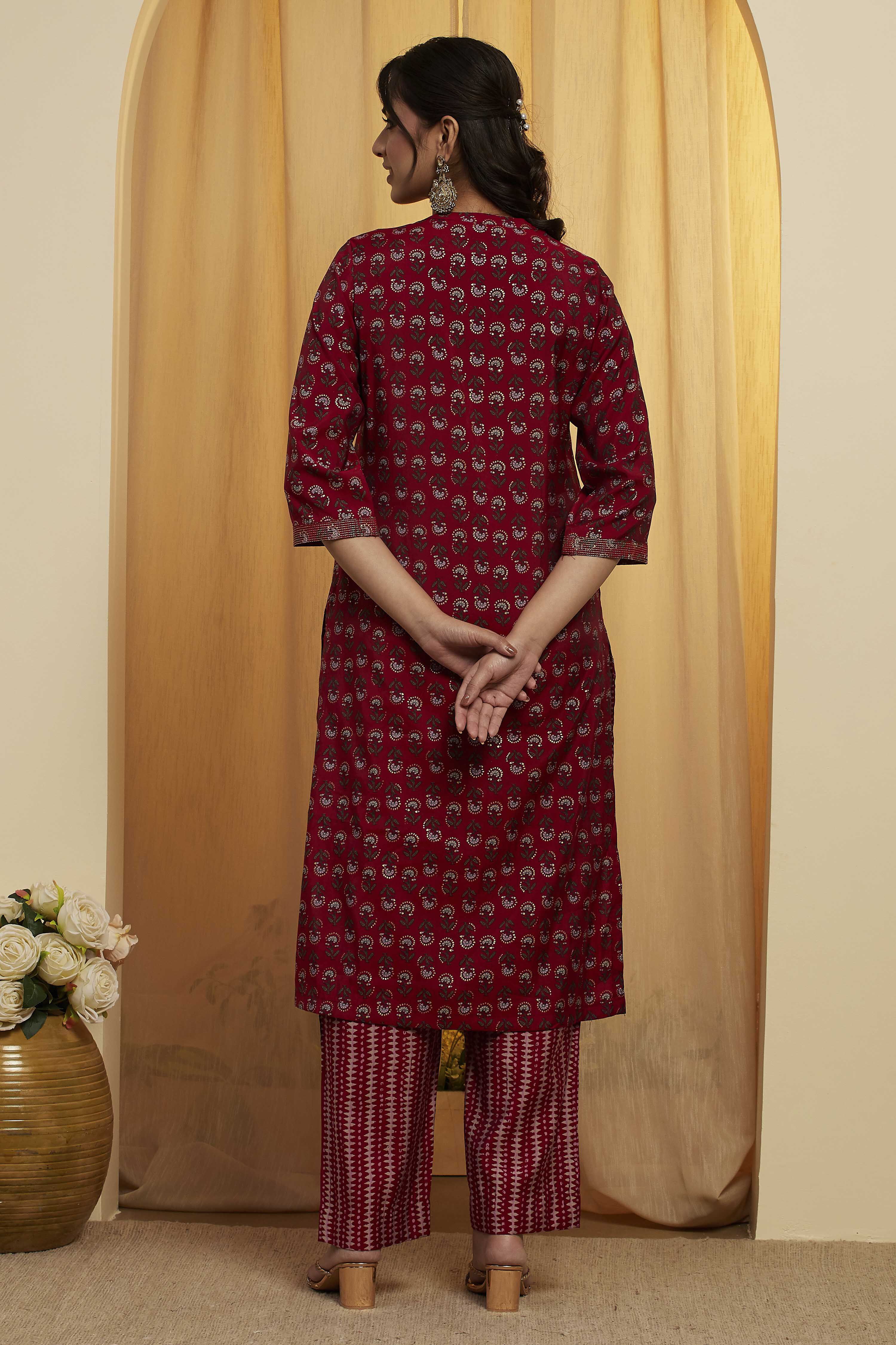 Maroon Polyster Blend Straight Kurta Pants Set image number 5