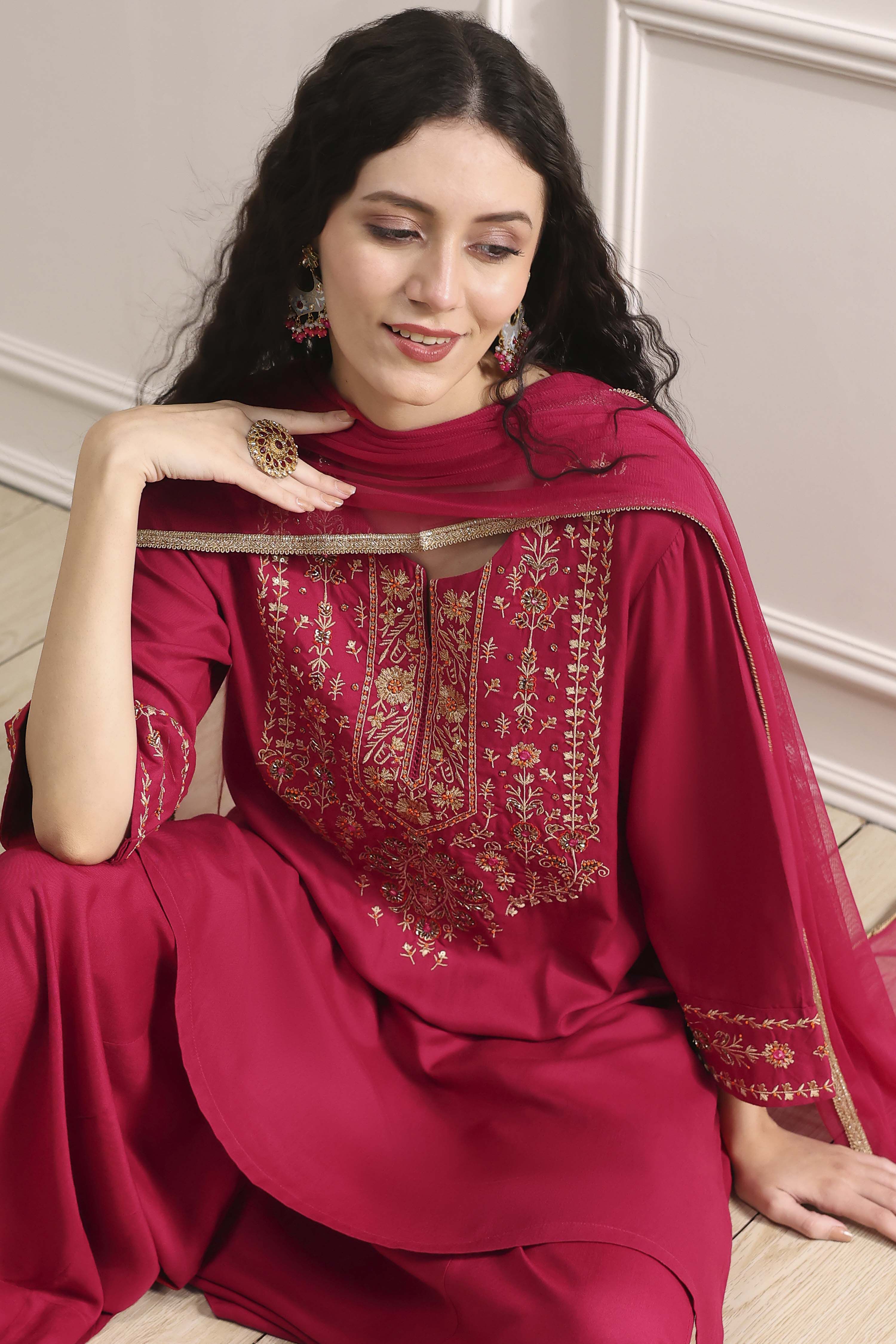 Navy Blue Embroidered Straight Suit Set image number 7