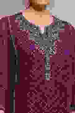 Purple Poly Georgette Printed Straight Suit Set image number 1