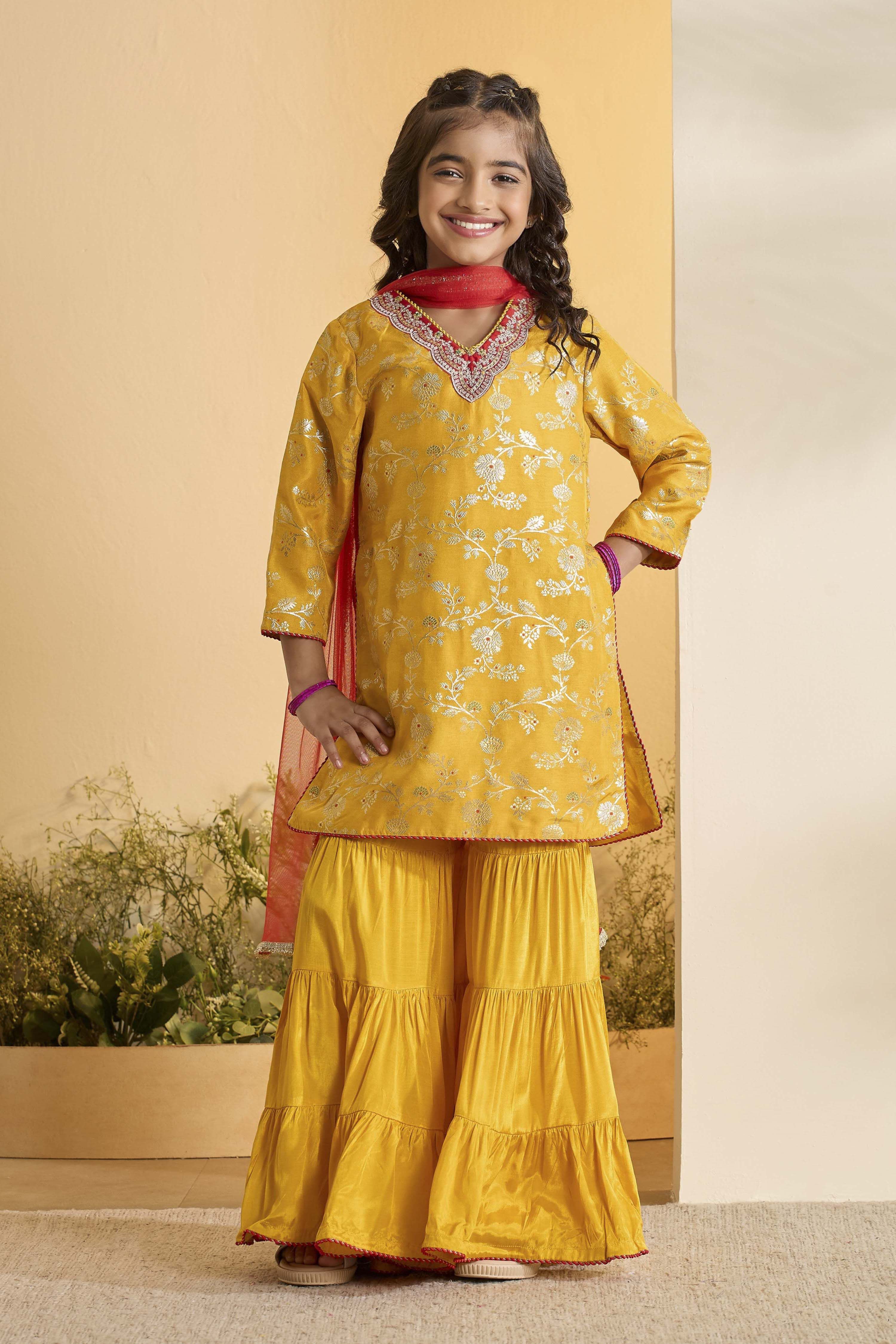 Yellow Floral Printed Straight Sharara Kurta Set image number 6
