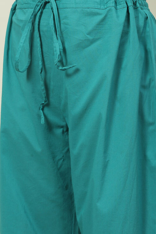 Peacock Green Printed Cotton Straight Suit Set image number 3