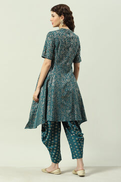 Peacock Green Printed Asymmetric Suit Set image number 4