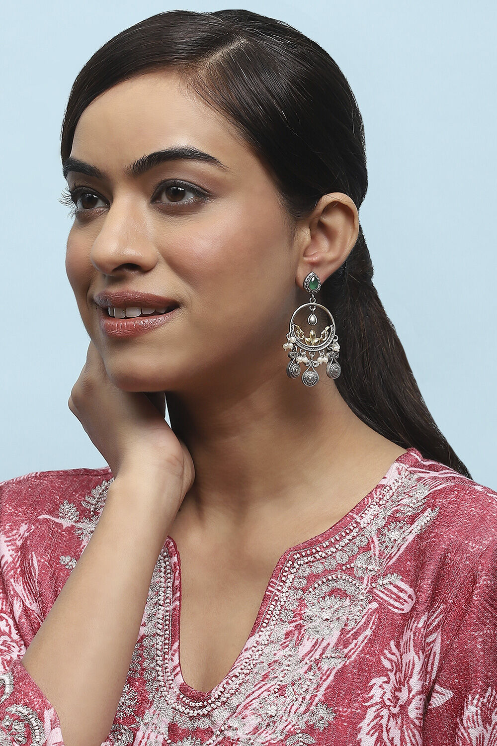 Green Brass Drop & Danglers image number 1