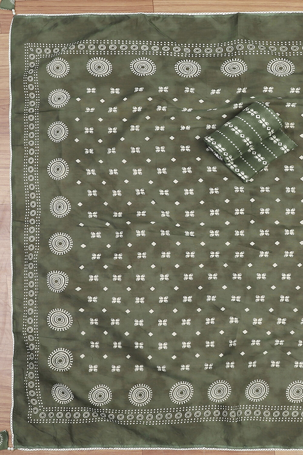 Indigo Cotton Unstitched Suit Set image number 2