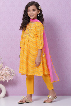 Yellow Cotton Anarkali Kurta Narrow Pants Suit Set image number 5