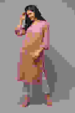 Peach Acrylic Straight Yarndyed Kurta image number 0