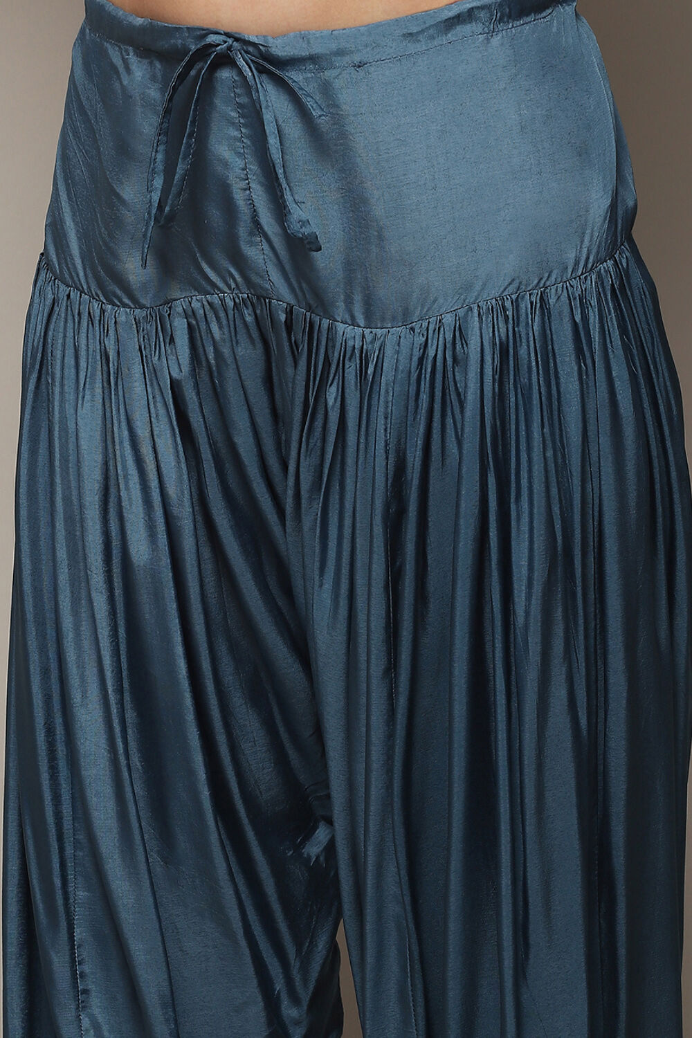 Fuchsia Viscose Straight Kurta Salwar Suit Set image number 2