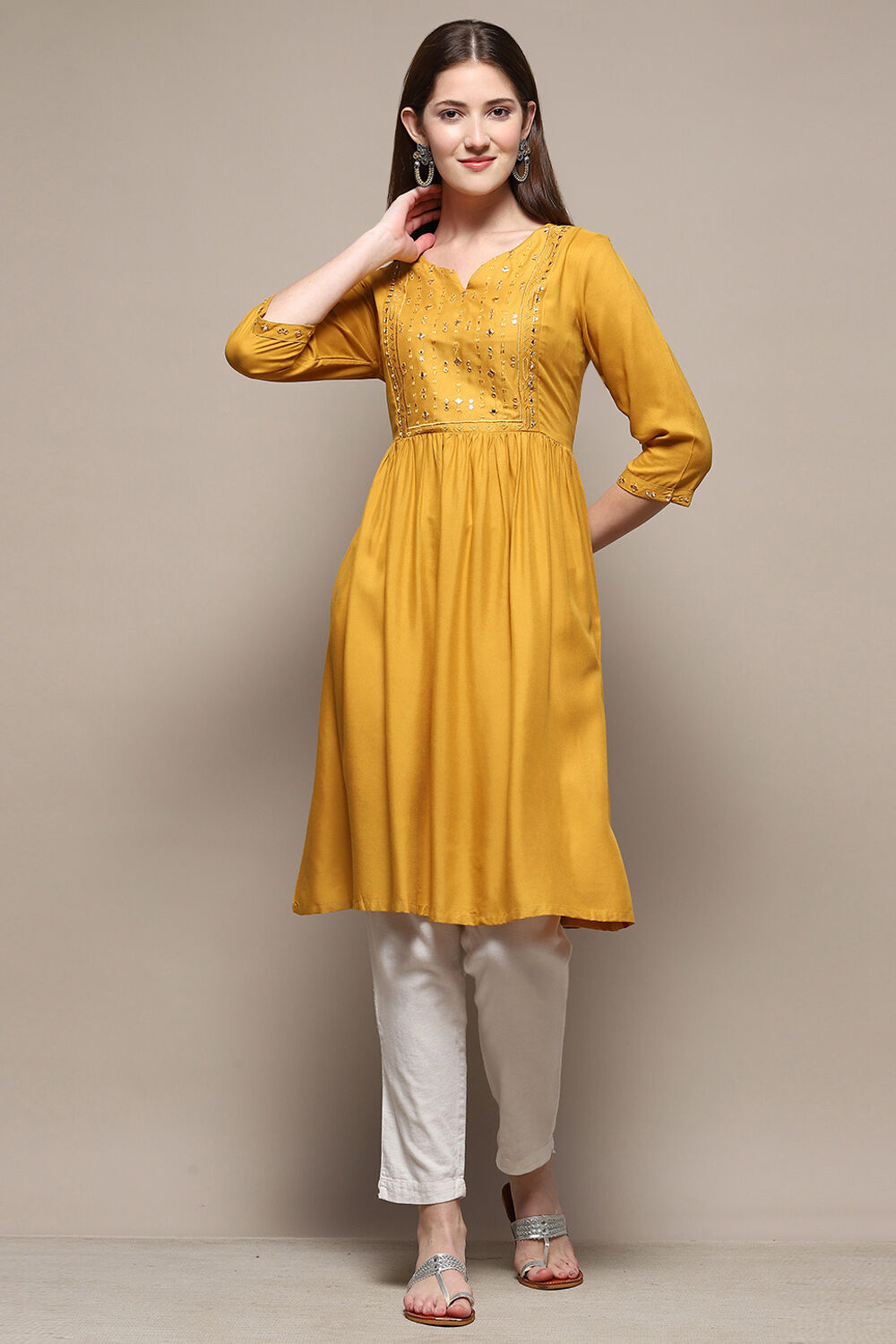 Mustard Rayon Short Solid Kurti image number 5