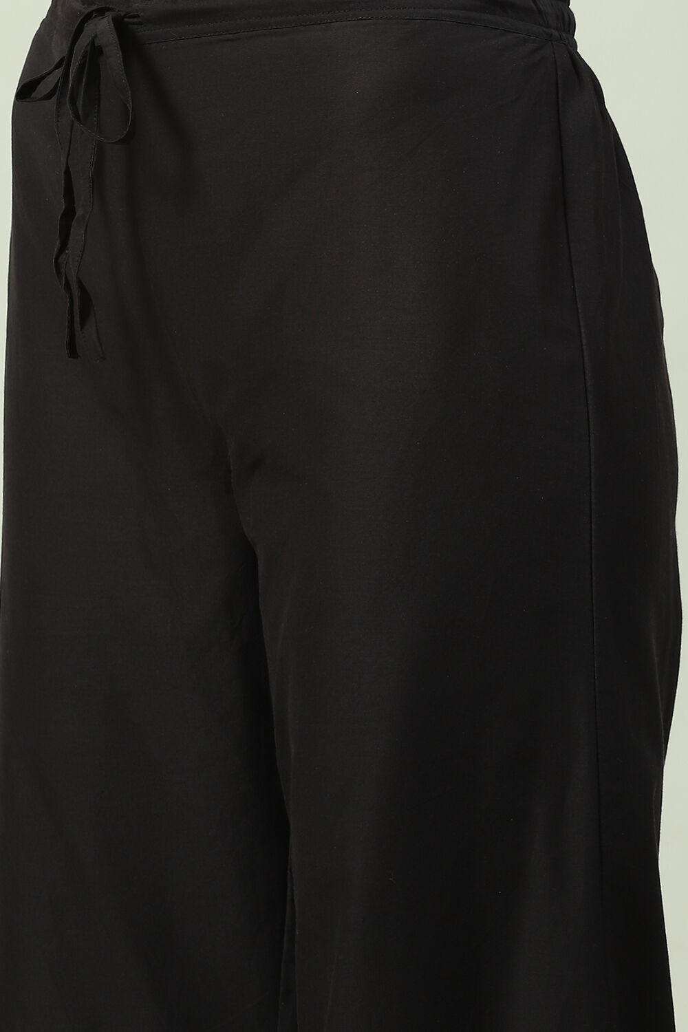 Blue LIVA Straight Kurta Palazzo Suit Set image number 6