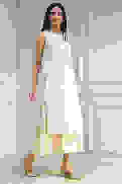 Off White Cotton Layered Suit Set image number 4