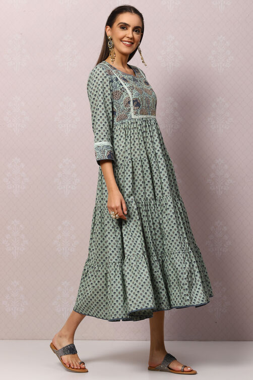 Green Cotton Flared Printed Kurta Dress image number 3