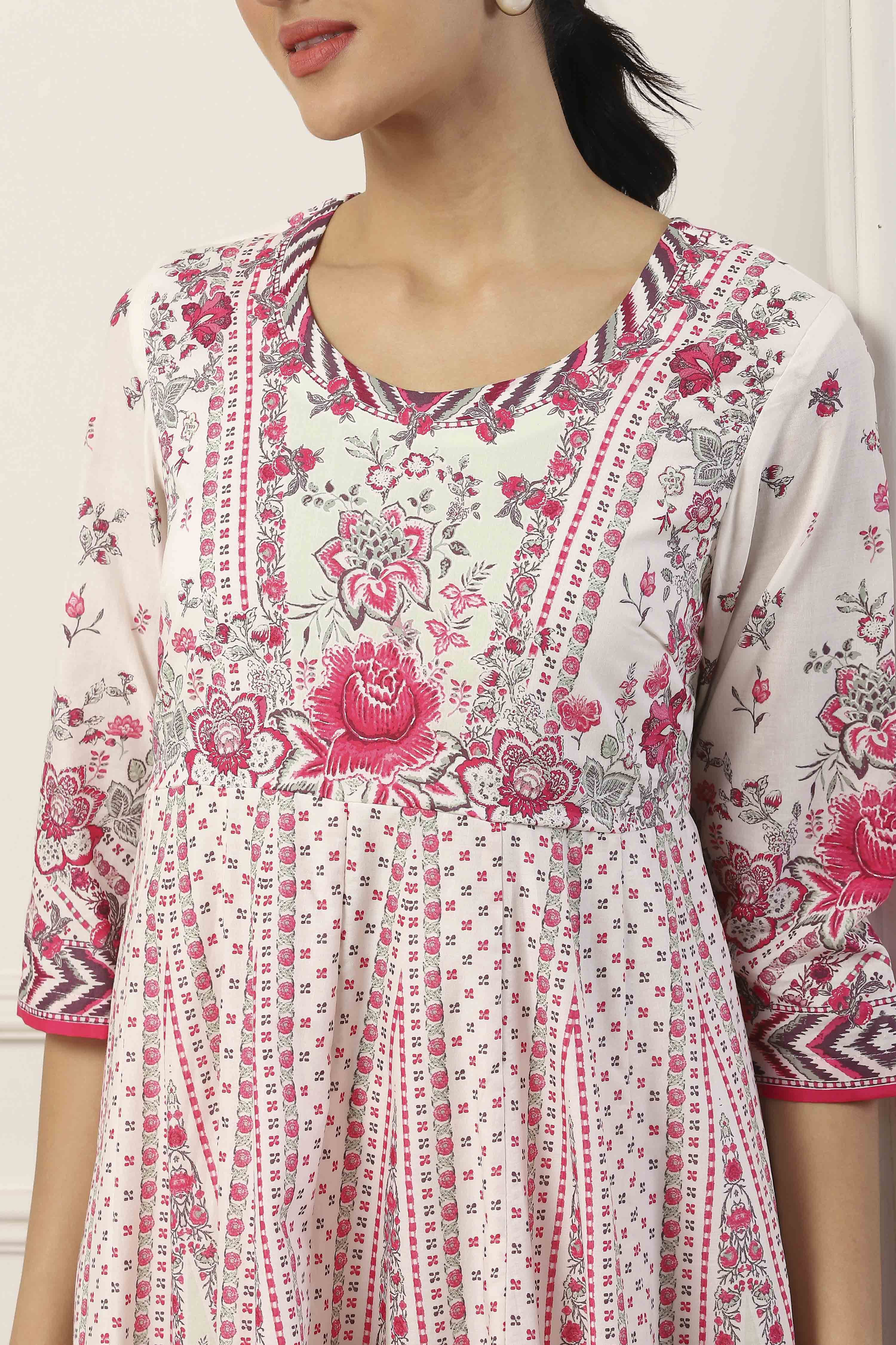 Pink Cotton Floral Printed Kalidar Suit Set image number 1