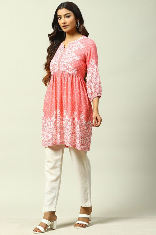 Yellow LIVA Flared Kurta image number 2