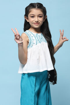White Cotton Top With Contrast Colored Embroidery  image number 4