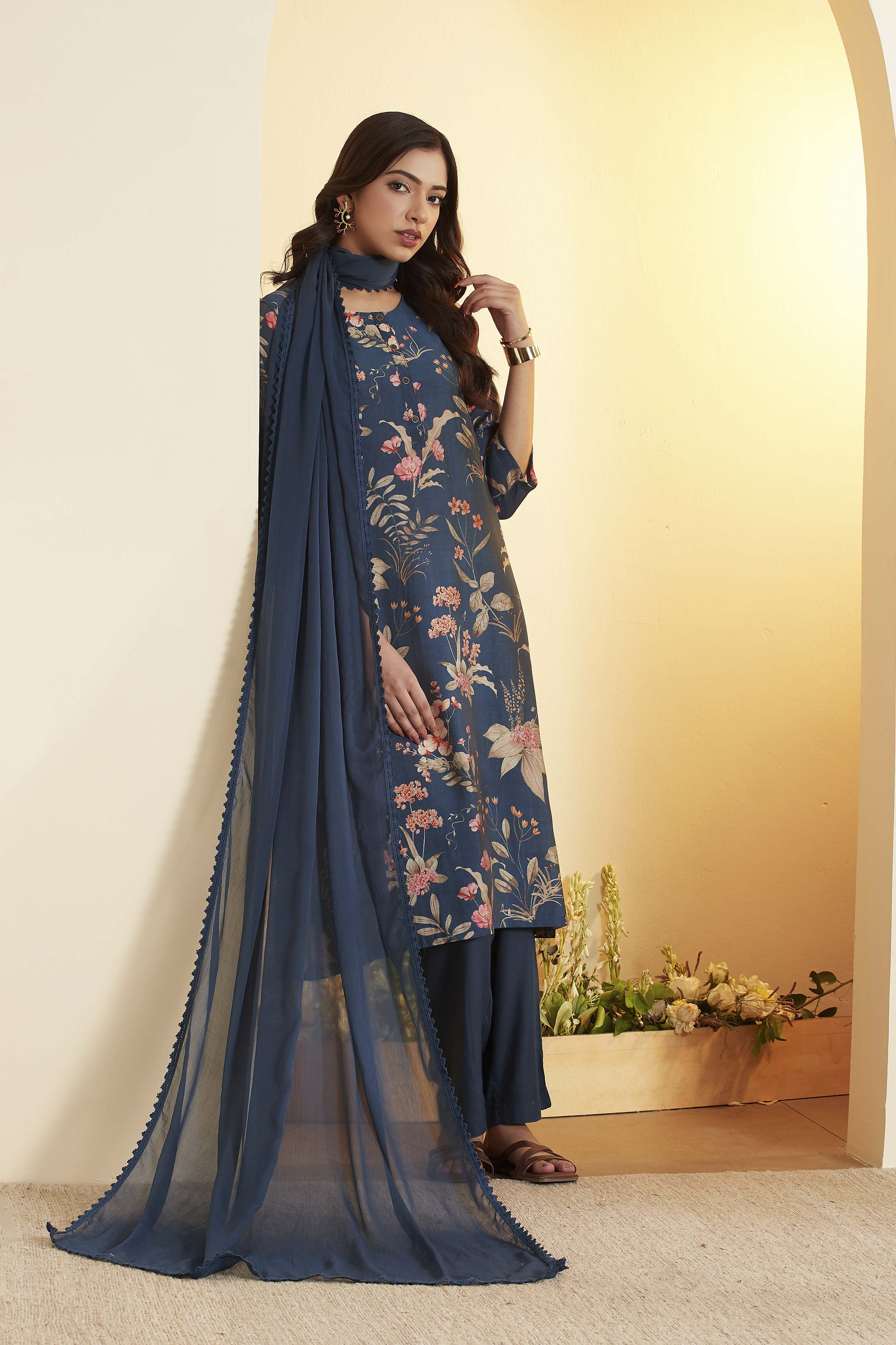 Blue Viscose Blend Straight Suit Set image number 0
