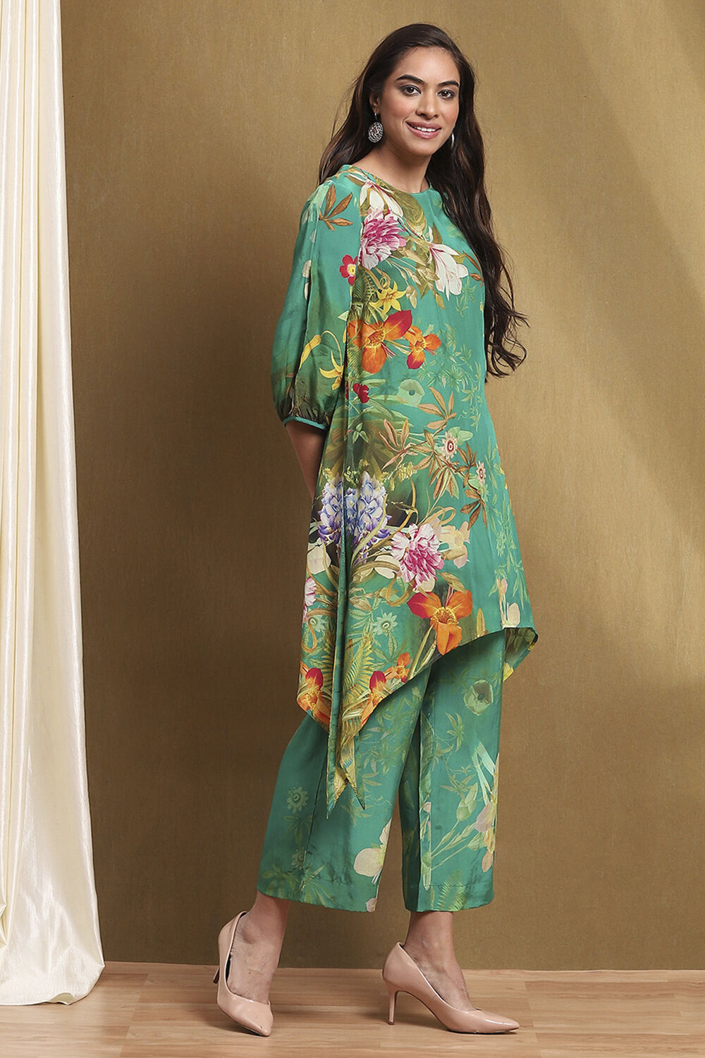 Green Modal Floral Printed Asymmetric Kurta Set image number 5