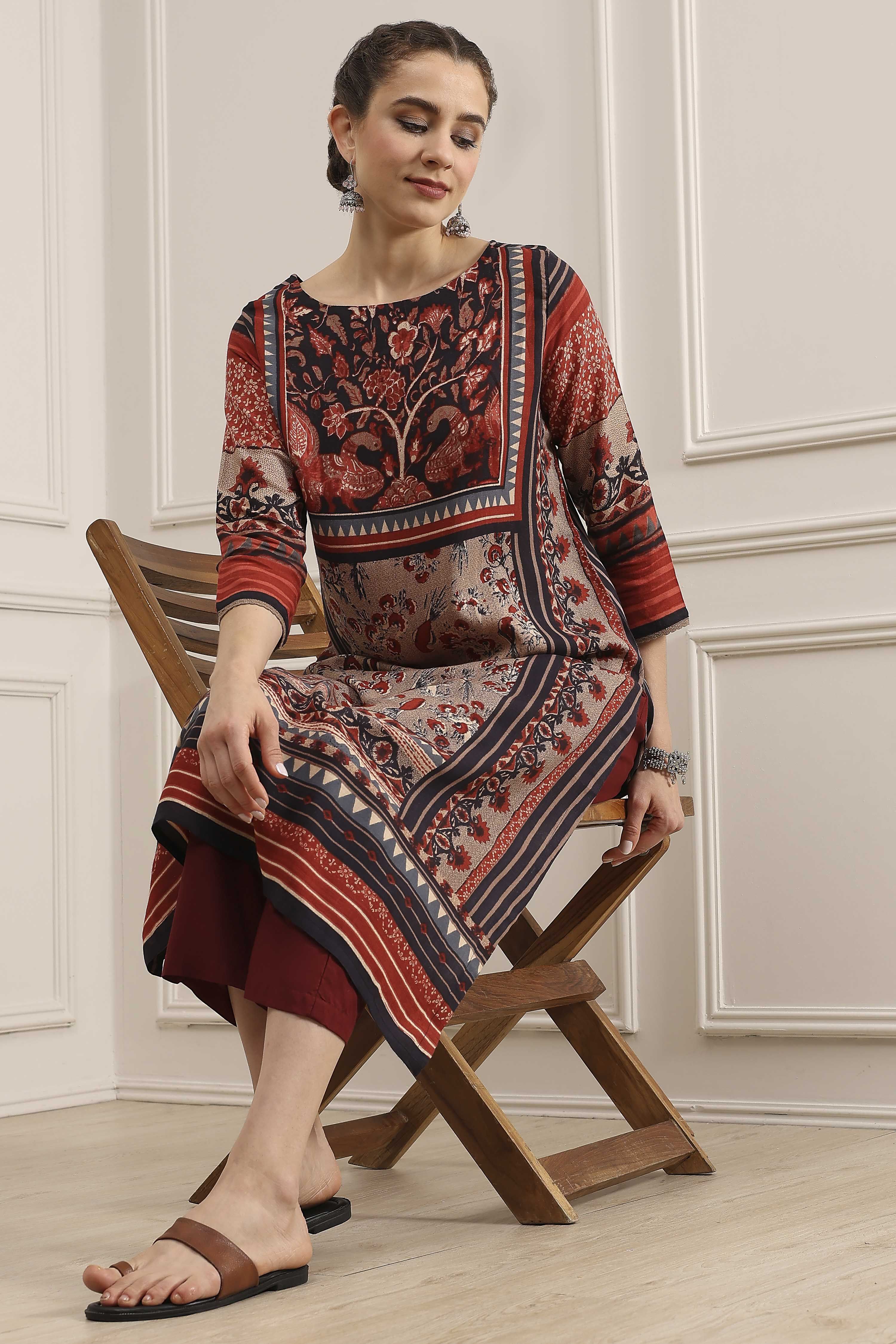 Black and Rust Printed Straight Kurta image number 0