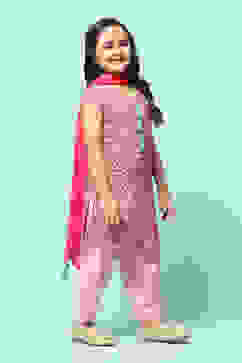 Pink Cotton Straight Printed Kurta Salwar Suit Set image number 6