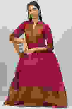 Maroon Yarn-Dyed Flared Kurta image number 5