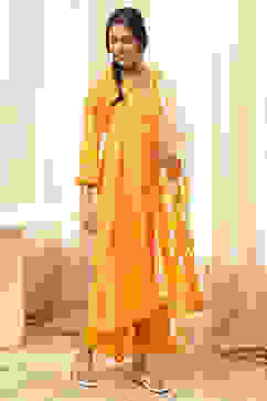 Yellow Bandhani Printed A-Line Suit Set image number 5