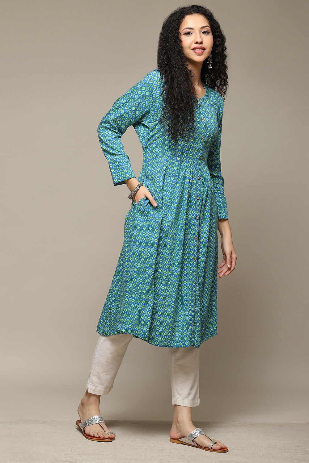 Blue Rayon Flared Printed Kurta image number 4