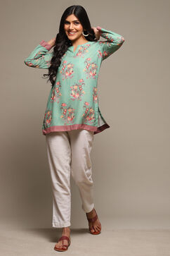 Green Cotton Blend Printed Kurti image number 0