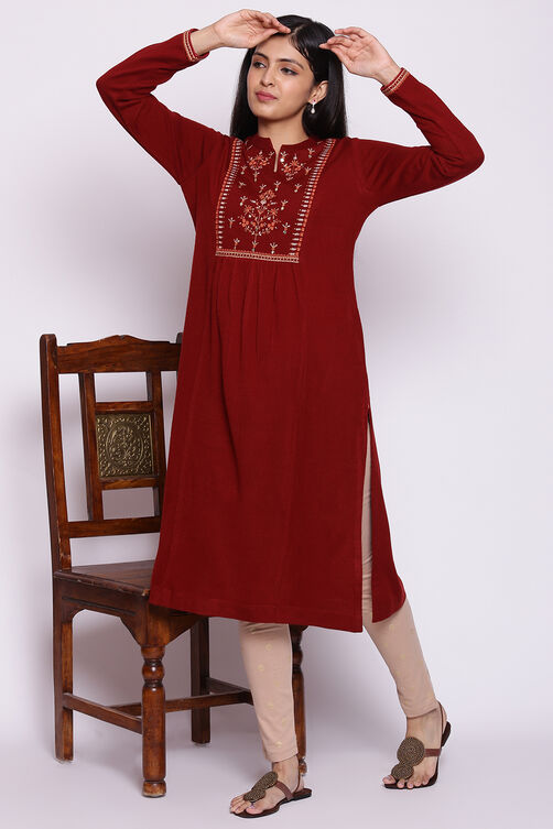 Red Straight Woolen Kurta image number 2