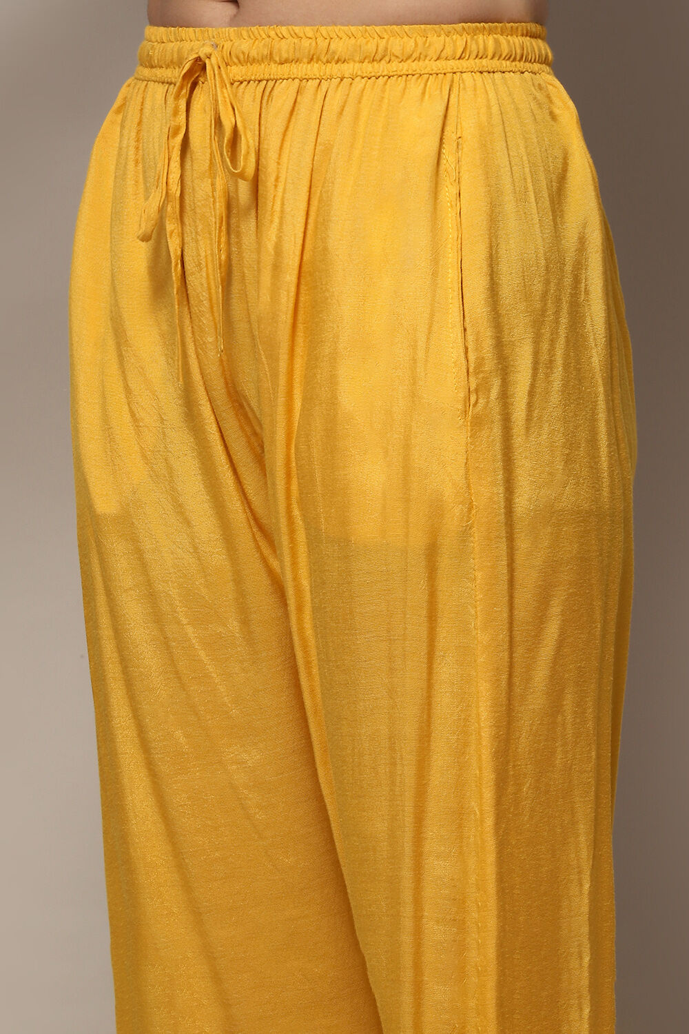 Blue Organza Unstitched Suit set image number 3