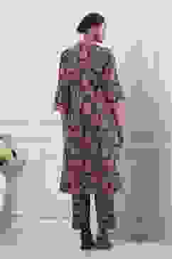 Blue Cotton Floral Printed Straight Kurta Set image number 3