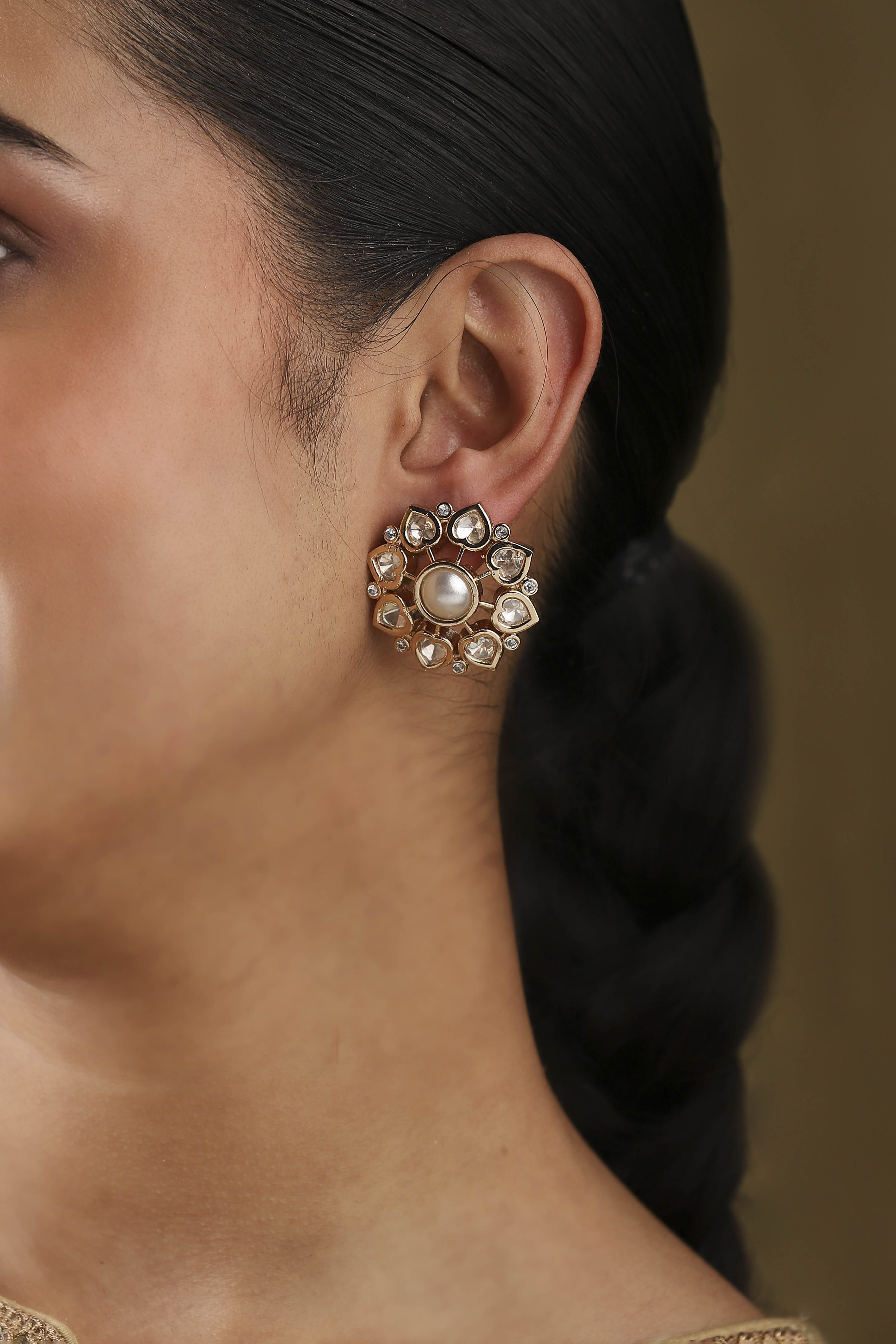 White Gold Plated Brass Floral Stud Earrings image number 1