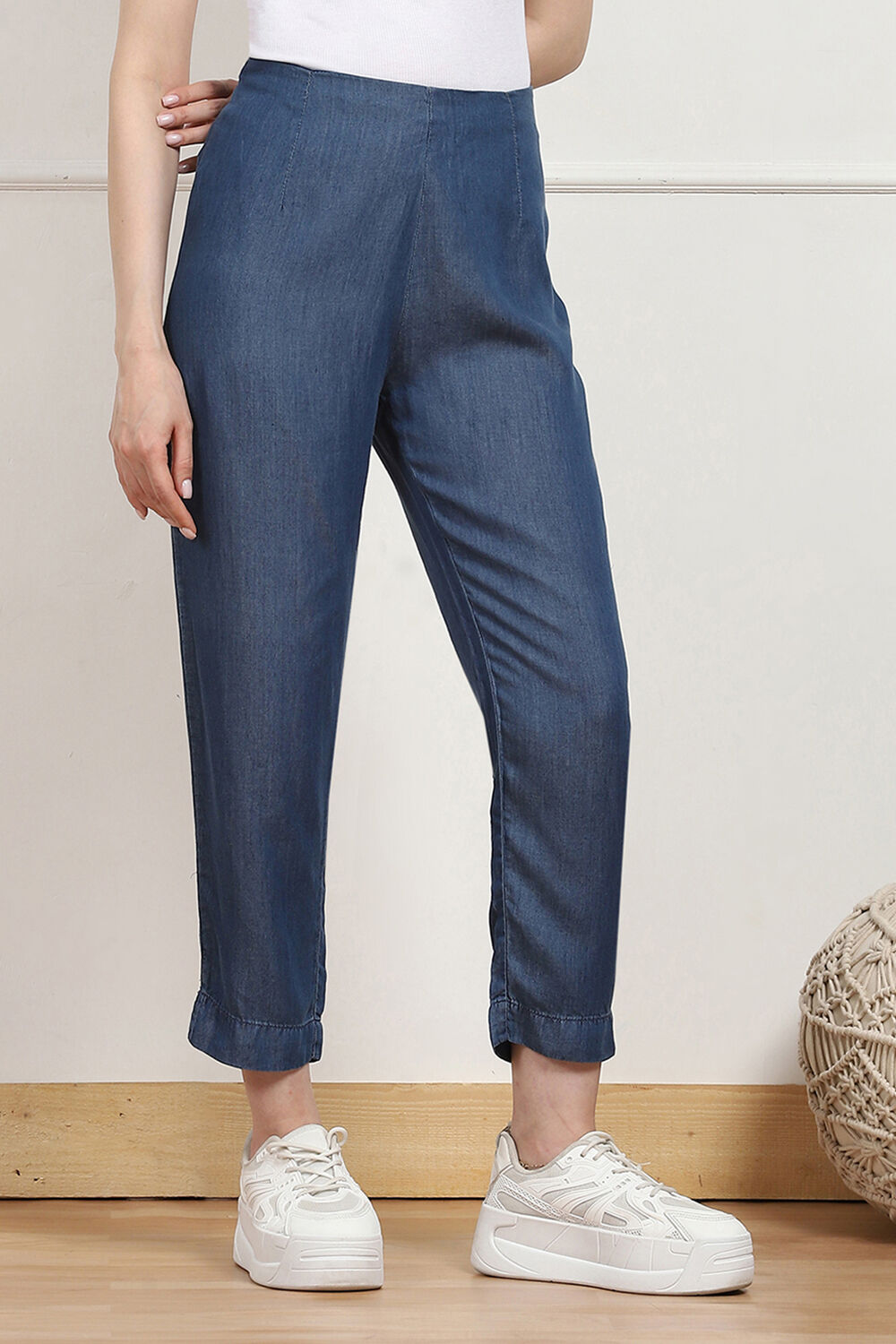 Denim Tencel Yarndyed Pant image number 3