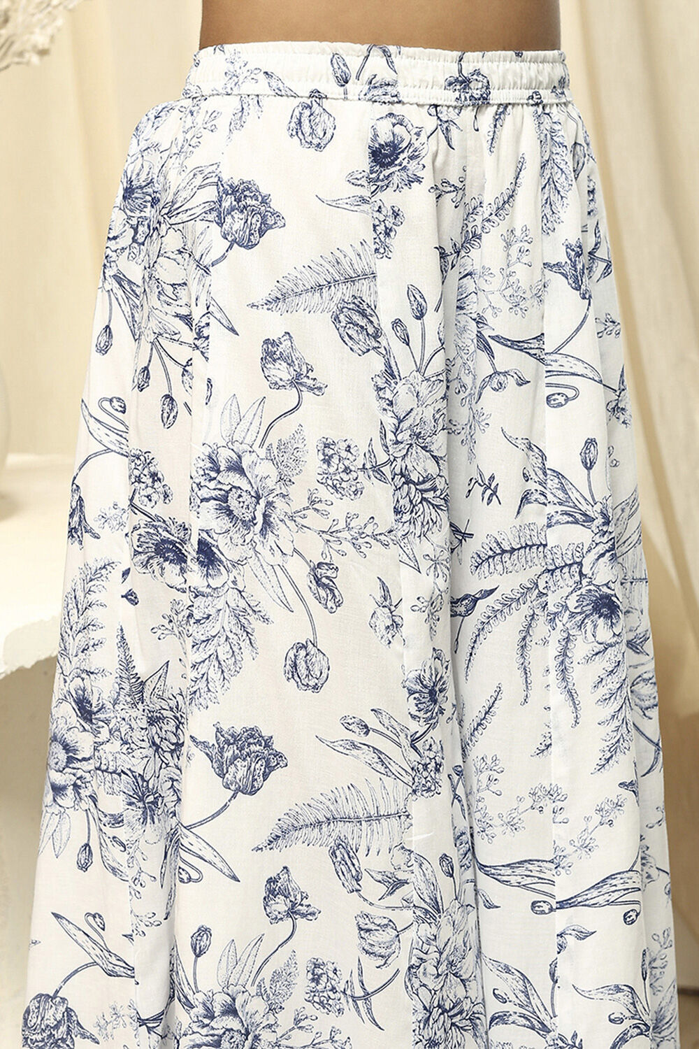 Off-White and Blue Cotton Flared Kurta Set image number 2