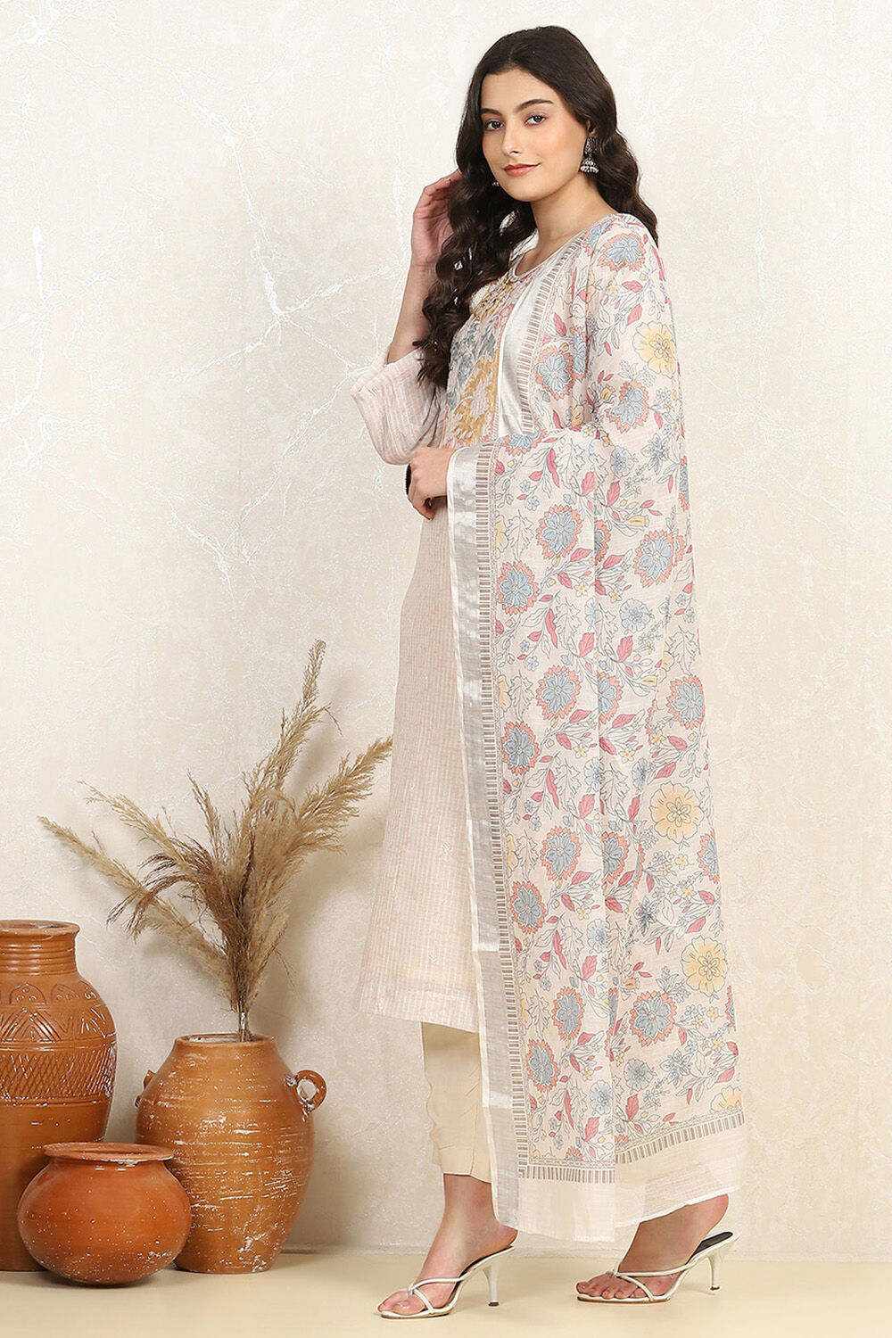 Cream Linen Blend Unstitched Suit Set image number 4