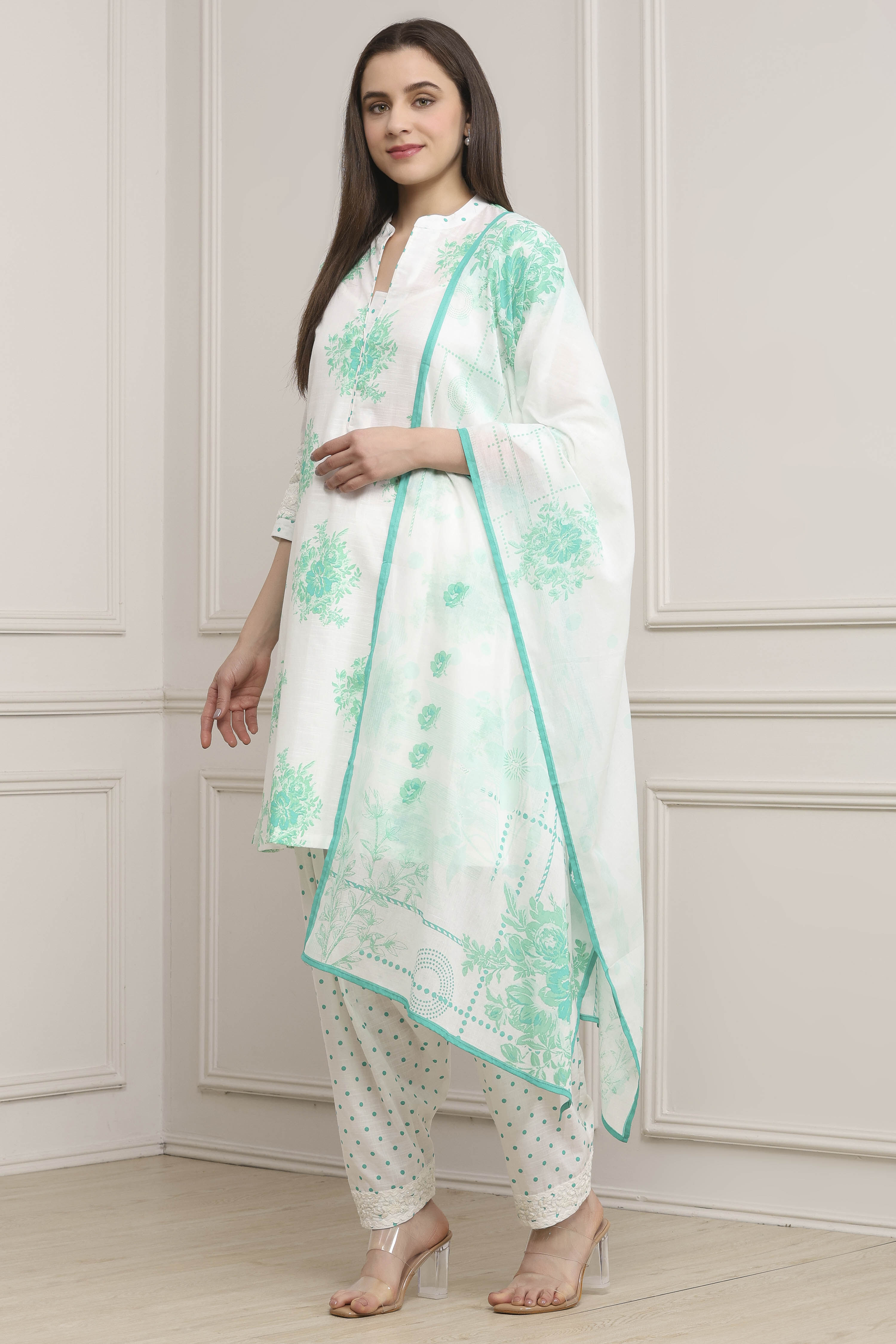 Pink Cotton Printed Straight Salwar Suit Set image number 3