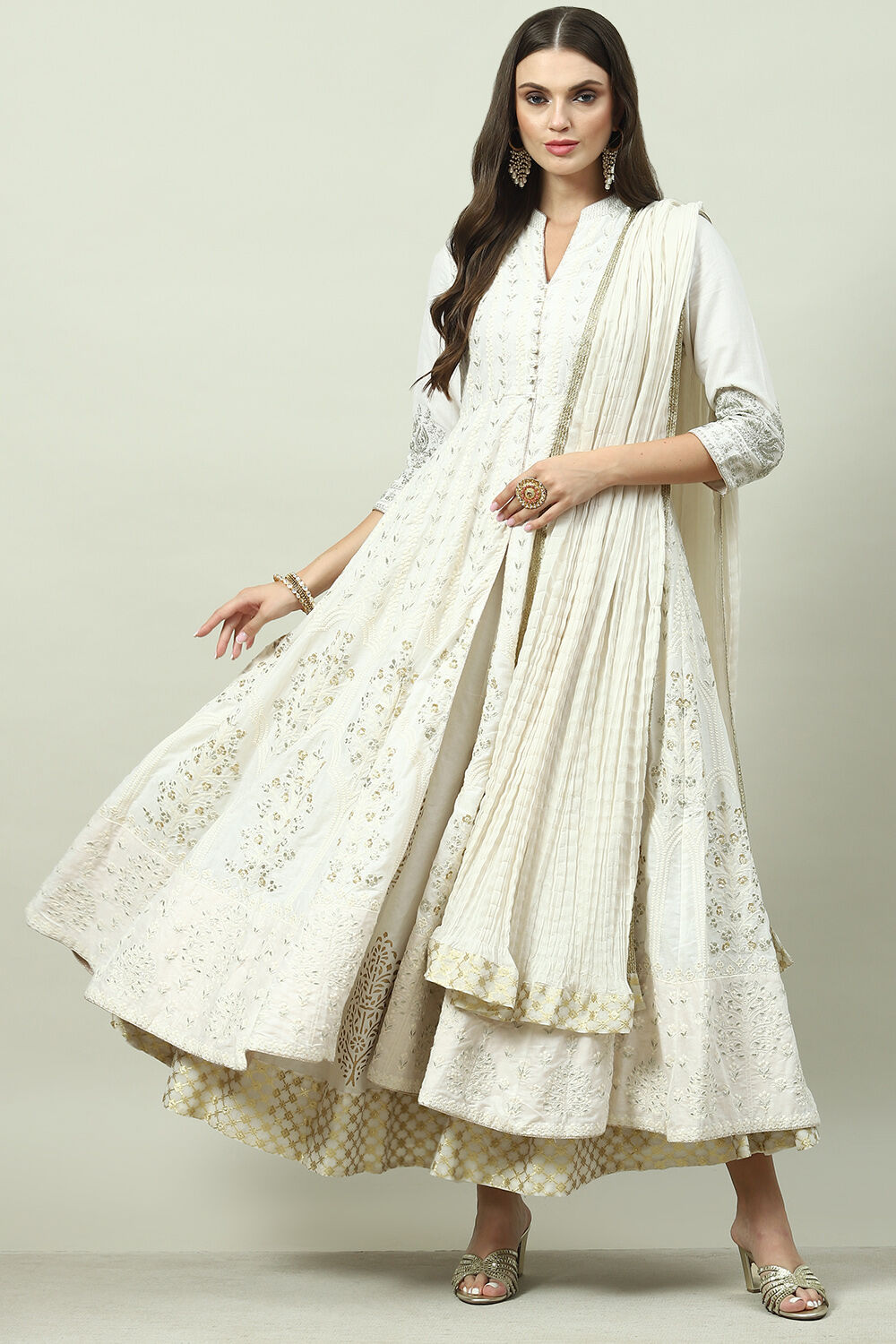 Biba deals white suit