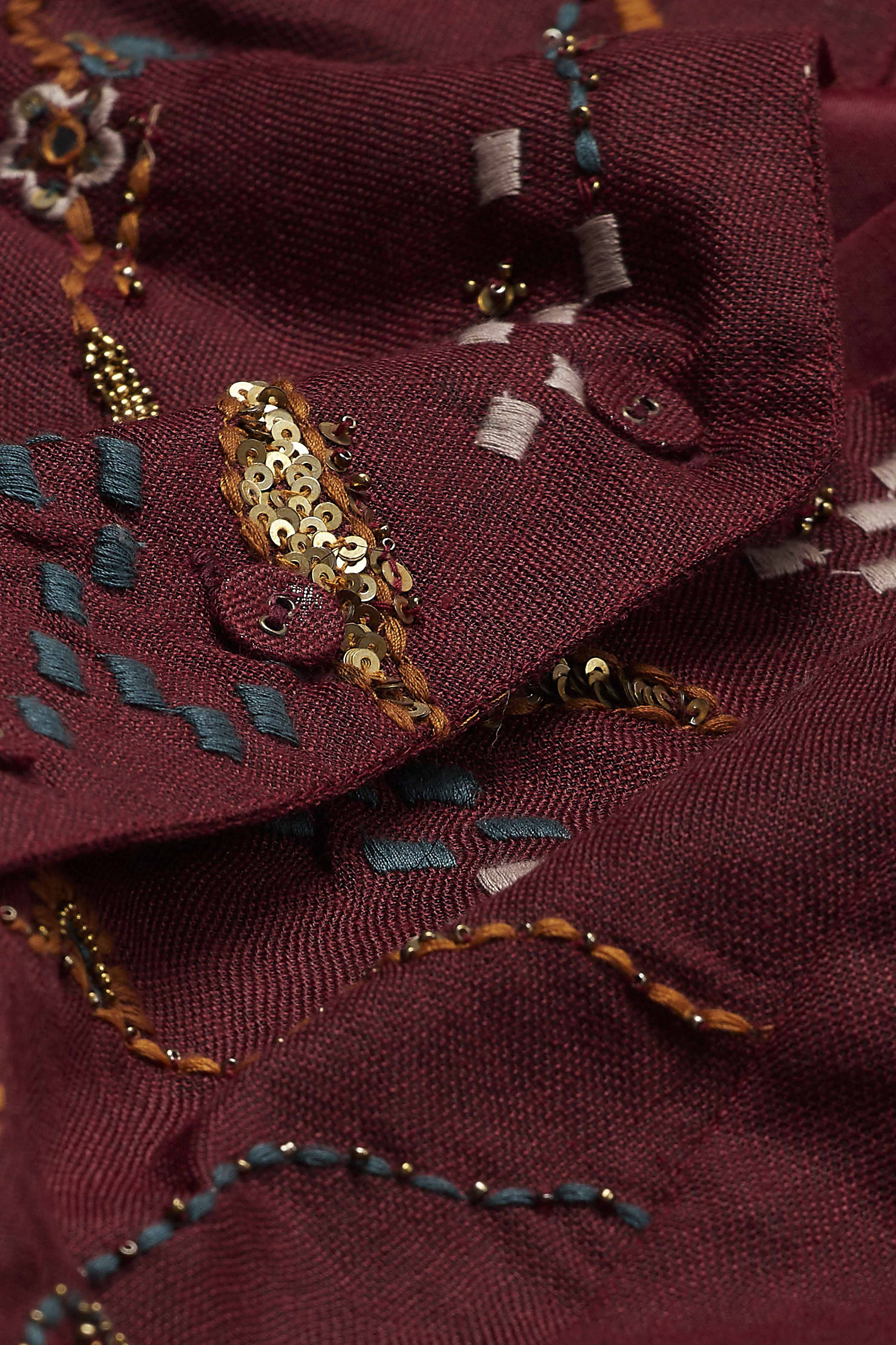 Maroon Embroidered Sleeveless Fusion Set image number 3