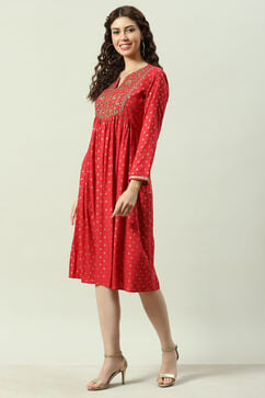 Red Rayon Flared Printed Kurta Dress image number 2