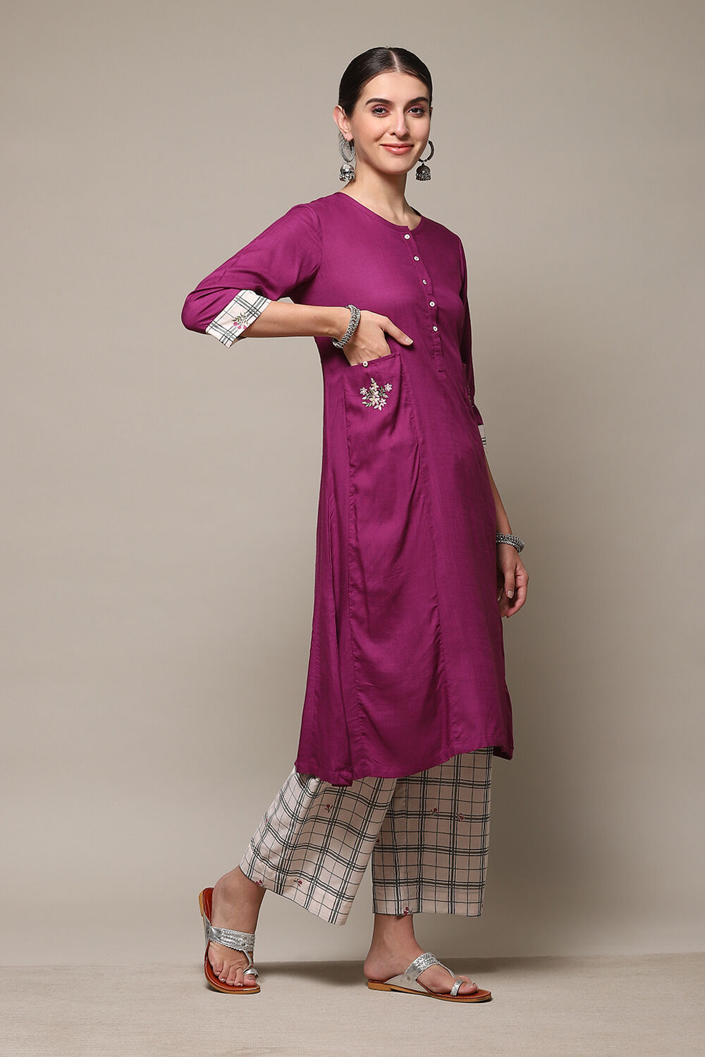 Pink & Purple Solid Rayon Straight Suit Set image number 5
