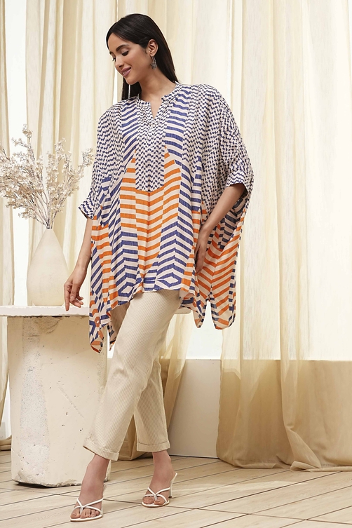 Blue and White Printed Kaftan Short Kurta image number 0