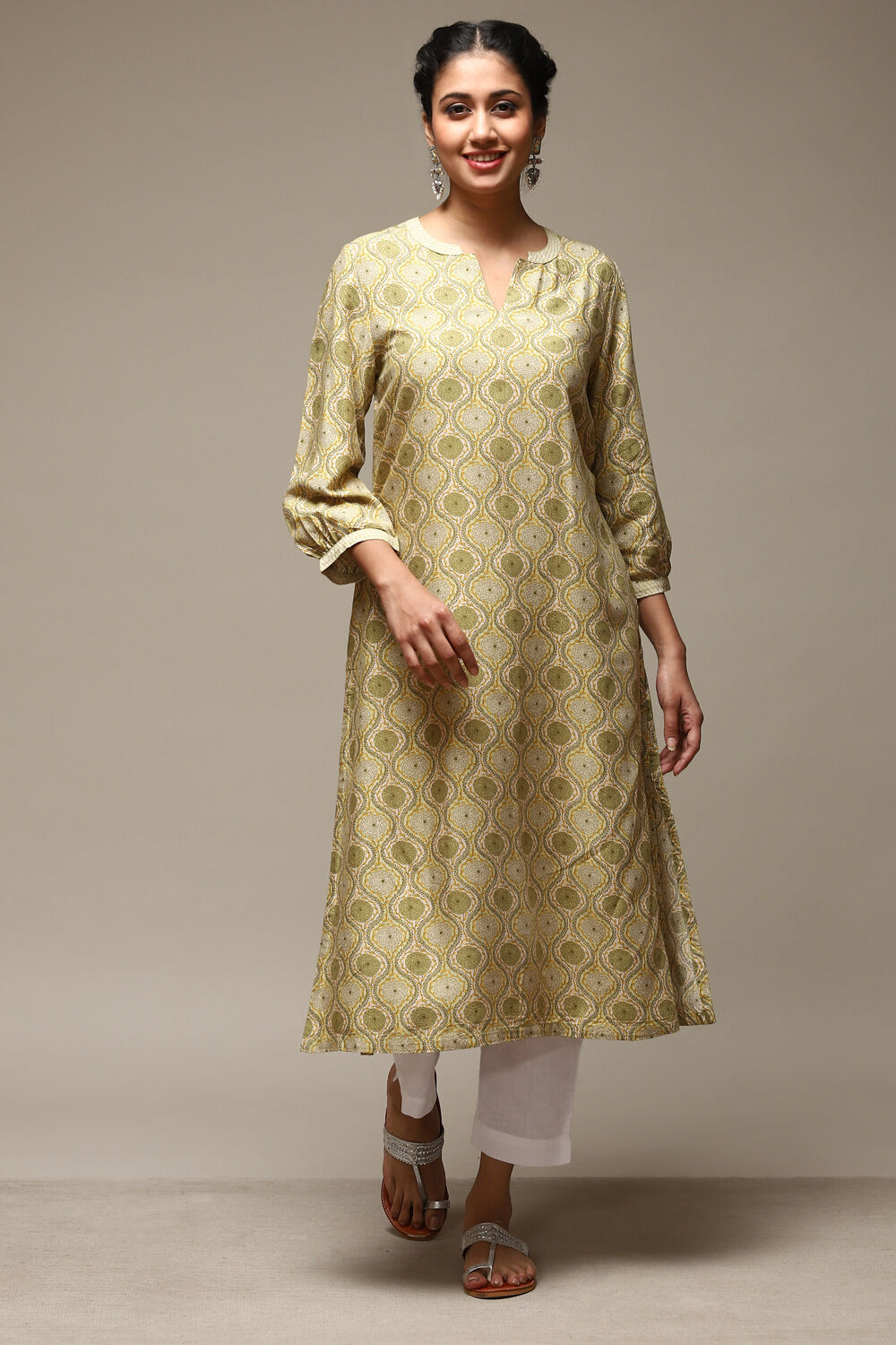 Green Rayon Straight Printed Kurta image number 5