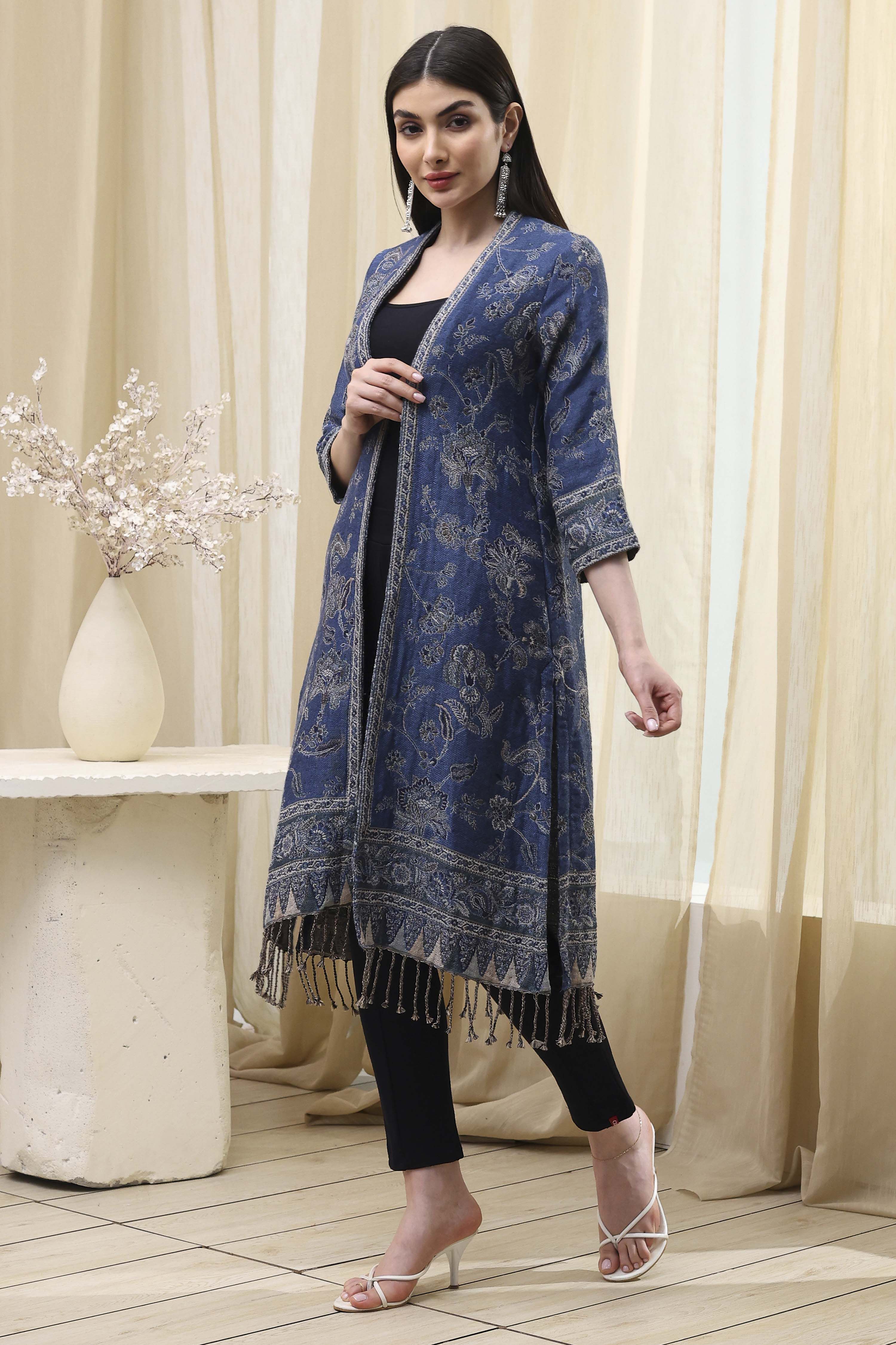 Indigo Poly Mettalic Front Open Yarndyed Shrug image number 2