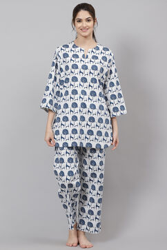 Off White Straight Cotton Three Piece Printed Sleepwear Set image number 3