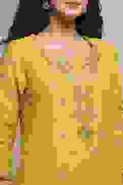 Lime Cotton Blend Printed Straight Suit Set image number 1