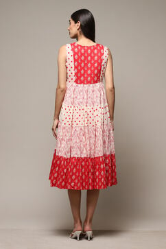 Red Cotton Tiered Dress image number 4